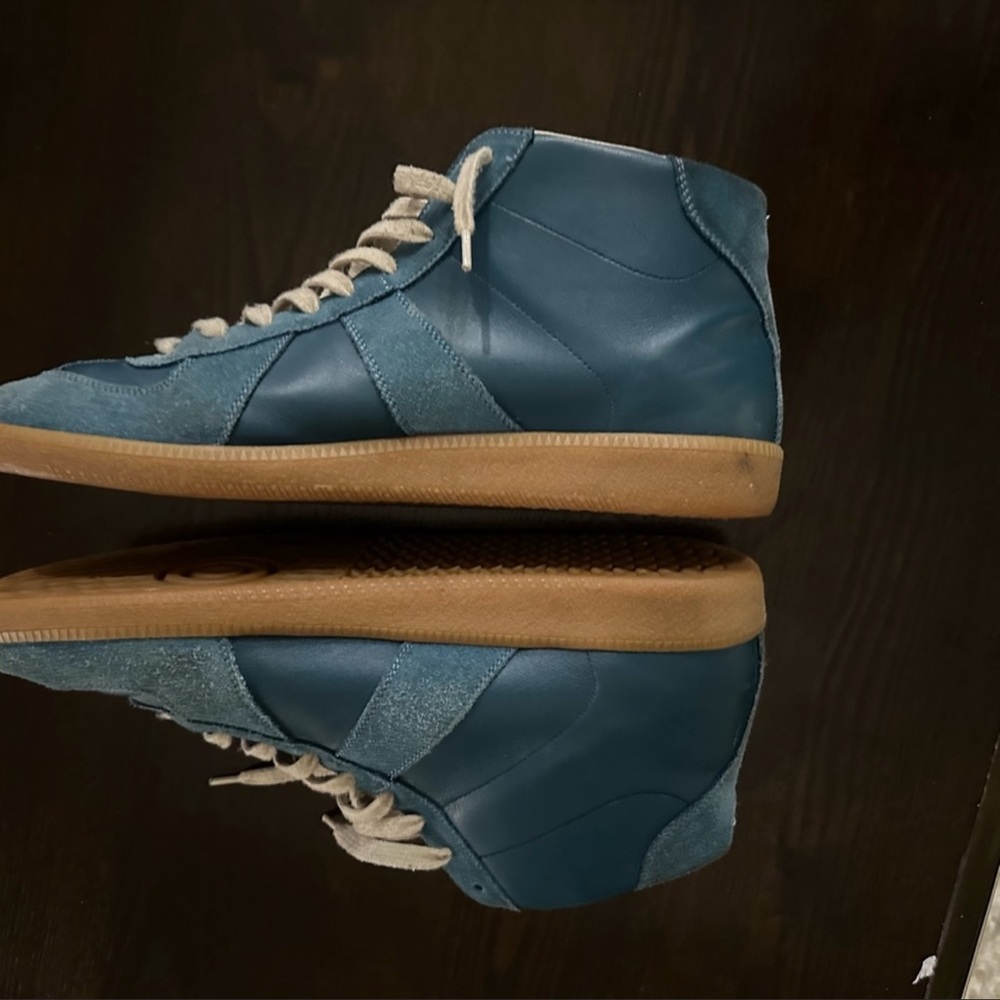 Blue and brown men Margiela
